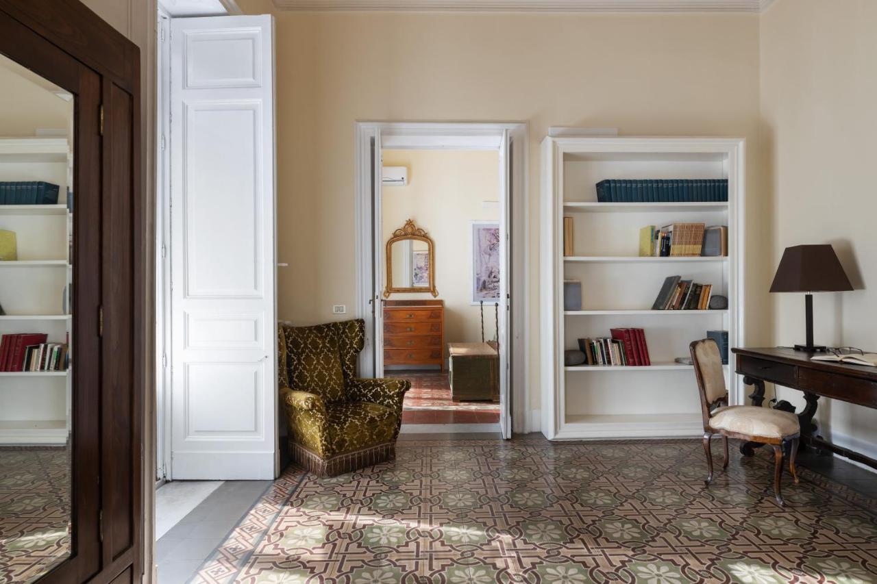 Appartement Center Historical Building Catane