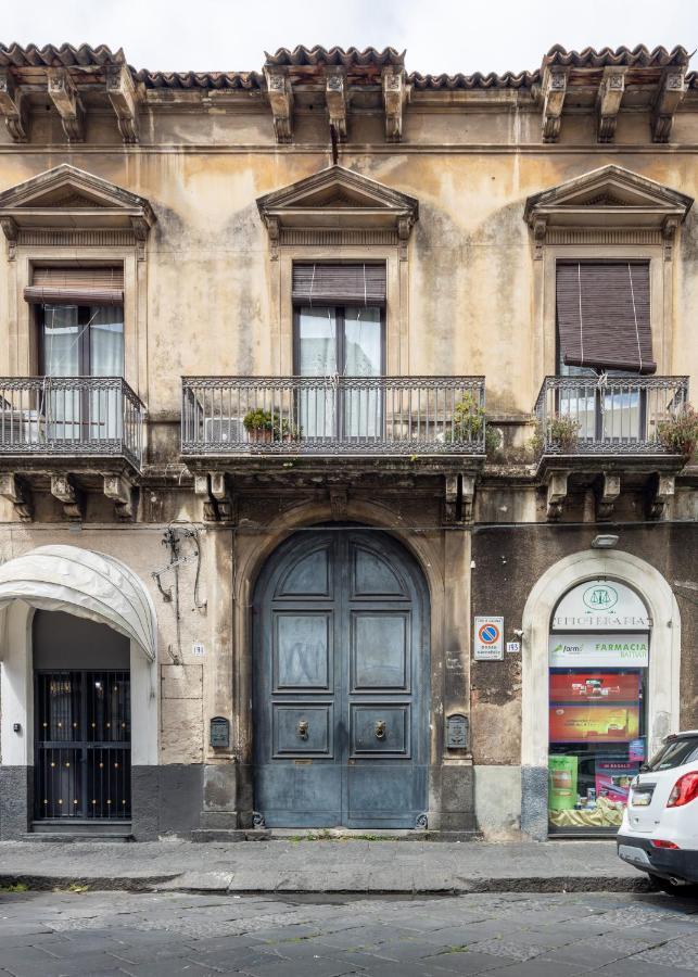 Center Historical Building * Catane